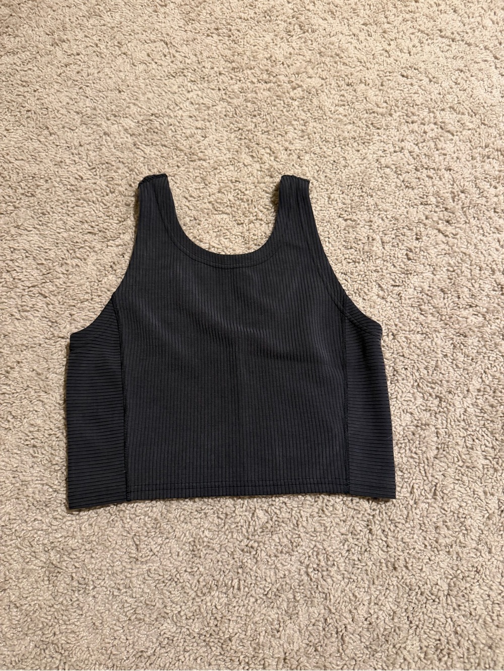 Lululemon Black Ribbed Cropped Tank Top Size 6 - Women